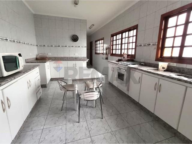 256 Área Útil Casa Alugar, 4 Dormitórios localizado em Rua Vale do Sol, Condomínio Vale do Sol Centro, Bom Jesus dos Perdões, São Paulo, 12955 000 | Brasil