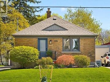 256 Bowman Street, Waterloo, ON, N2J 1W5 house for sale | Listing ID 40832 | Royal LePage