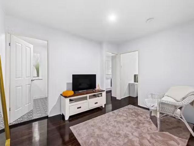 2/56 Brentnall Street, NORMAN PARK, QLD 4170 Apartment for R.