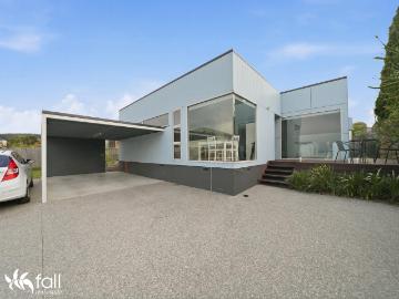 2/56 howrah road, howrah tas 7018 | fall real estate