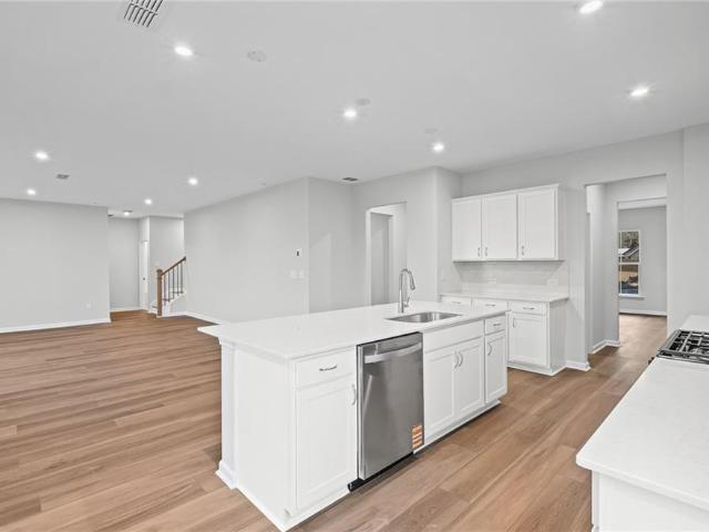 256 Henry Place