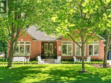 256 Pentilly Road, Tecumseh, ON, N8N 2K9 house for sale | Listing ID 26014 | Royal LePage