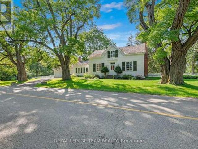 256 Wilson Street N, Mississippi Mills, ON, K0A 1A0 house for sale | Listing ID X13658 | Royal LePage