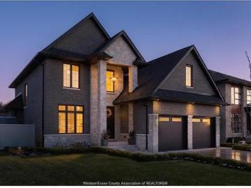 256 Xavier Circle, Lakeshore, ON, N0R 1A0 Luxury House for sale | Listing ID 26012 | Royal LePage Carriage Trade Luxury Properties