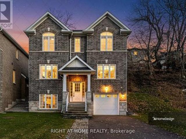 2575 Islington Avenue, Toronto, ON, M9V 4A2 house for sale | Listing ID W13670 | Royal LePage