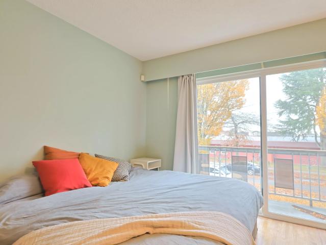 2577 E 43rd Ave, Vancouver Student Apartments | Amber
