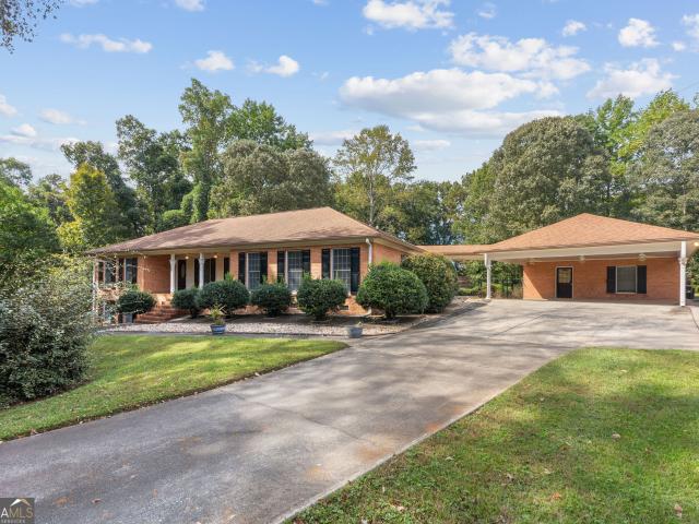 2570 Benton Drive