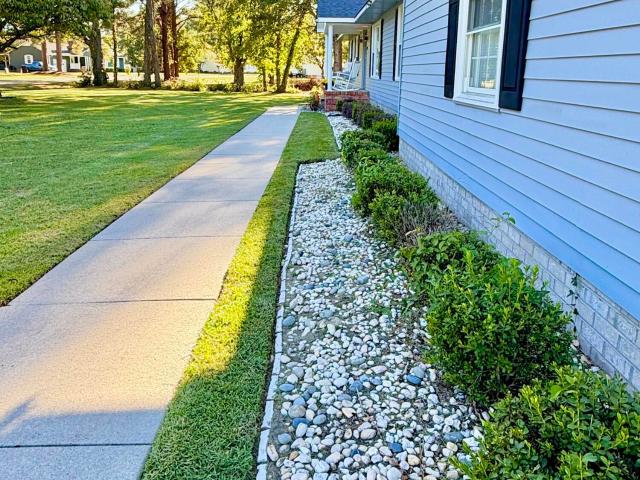 2571 English Squire Drive