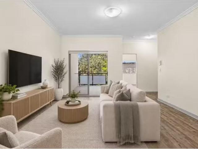 25/7 13 Brookvale Avenue, Brookvale Apartment for rent Listed.