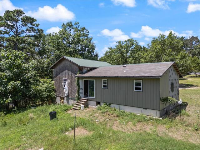 257 & 303 Stoppel Road