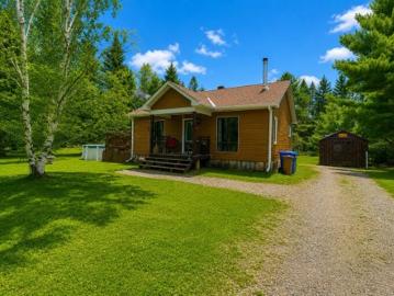 257 Ch. Du Chevreuil Blanc, Bowman, QC, J0X 3C0 house for sale | Listing ID 12165 | Royal LePage