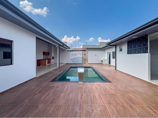 257 Área Útil Casa Alugar, 3 Dormitórios localizado em Rua Projetada, 5771 Condomínio Portal das Artes Rio Madeira, Porto Velho, Rondônia, 76822608 | Brasil