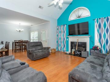 257 Beaver Creek Parkway