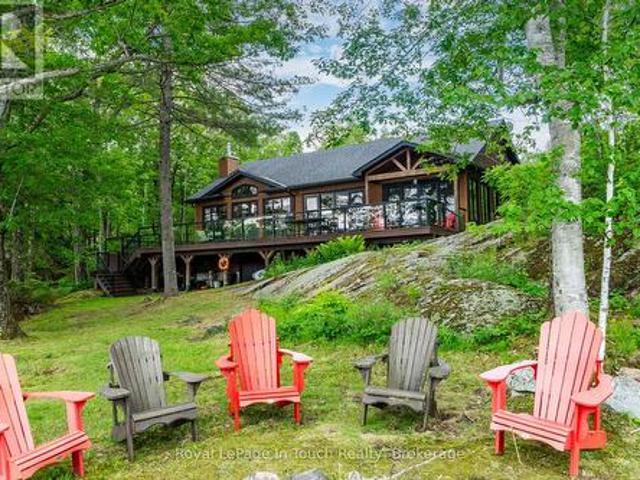 257 Big Rock Road, Georgian Bay Baxter, ON, L0K 1S0 Luxury House for sale | Listing ID X13793 | Royal LePage Carriage Trade Luxury Properties