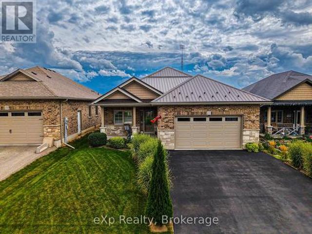 257 Donly Drive S, Norfolk, ON, N3Y 0C8 house for sale | Listing ID X13656 | Royal LePage
