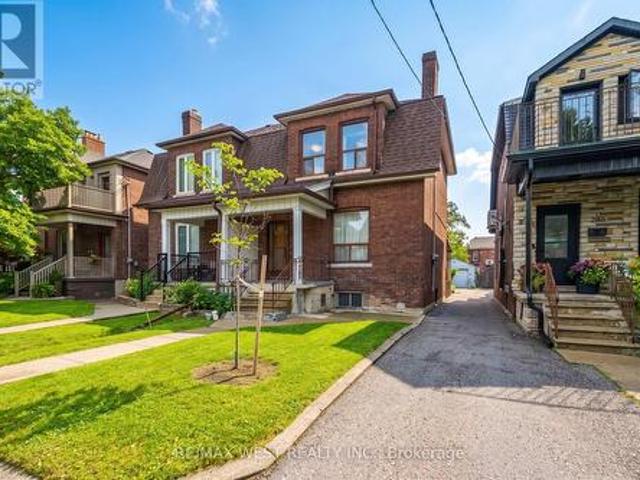 257 Delaware Avenue, Toronto, ON, M6H 2T7 house for sale | Listing ID W13786 | Royal LePage