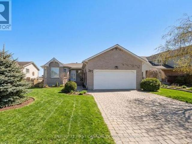 257 Fennel Street, Blandford Blenheim Plattsville, ON, N0J 1S0 house for sale | Listing ID X13536 | Royal LePage