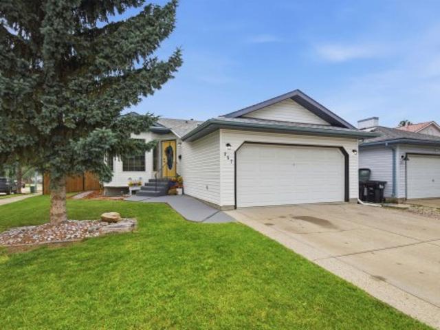 257 Rainbow Crescent, Sherwood Park, AB, T8A 5Y1 house for sale | Listing ID E4500 | Royal LePage