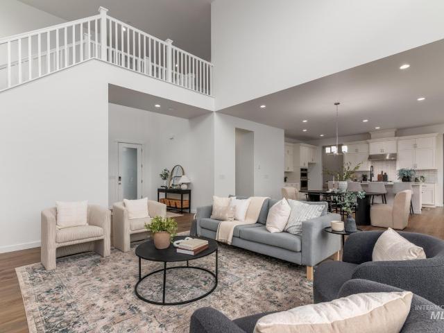 2585 N Silverbell Way