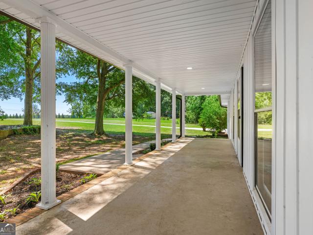 2587 Beacon Light Road