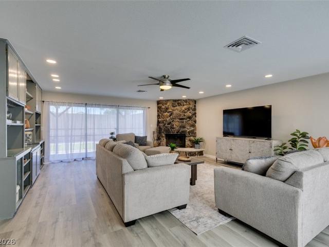 2587 Swan Lane, Las Vegas, US, NV