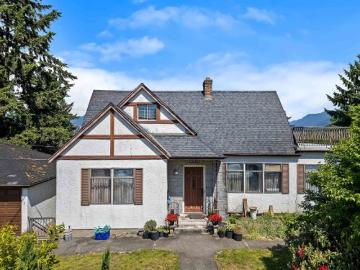 2587 Yale Street, Vancouver, BC, V5K 1C1 house for sale | Listing ID R3139 | Royal LePage