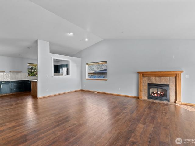 2589 Aviation Drive