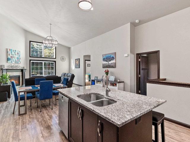 2580 bay harbor circle