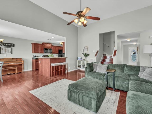 2581 Alex Overlook Way