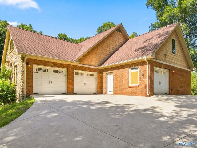 258 Ayers Road