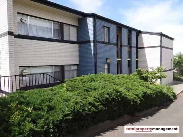 2/58 Bennelong Crescent, MACQUARIE Apartment for rent Listed.
