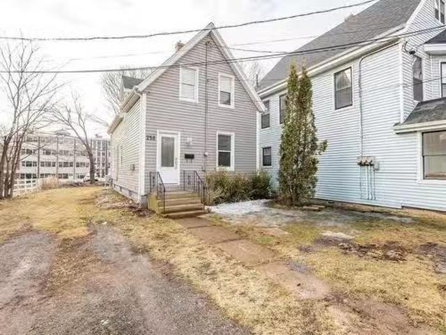 258 Fitzroy Street, Charlottetown, PE, C1A 1S9 house for sal.