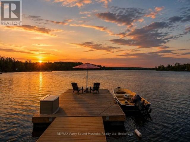258 Lakeside Trail, Magnetawan, ON, P0A 1P0 house for sale | Listing ID X13727 | Royal LePage