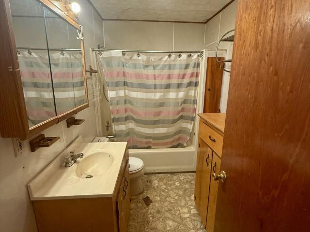 258 Mundy Rd