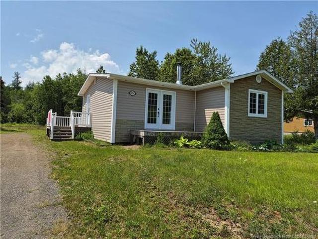 258 Rue Principale, Pointe Verte, NB, E8J 2W8 house for sale | Listing ID NB142052 | Royal LePage