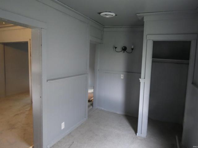 258 W 2nd Street