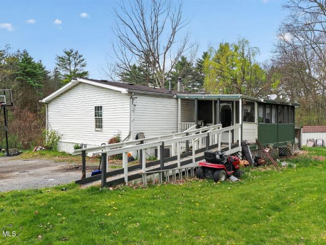 258 Tsatsawassa Lake Road