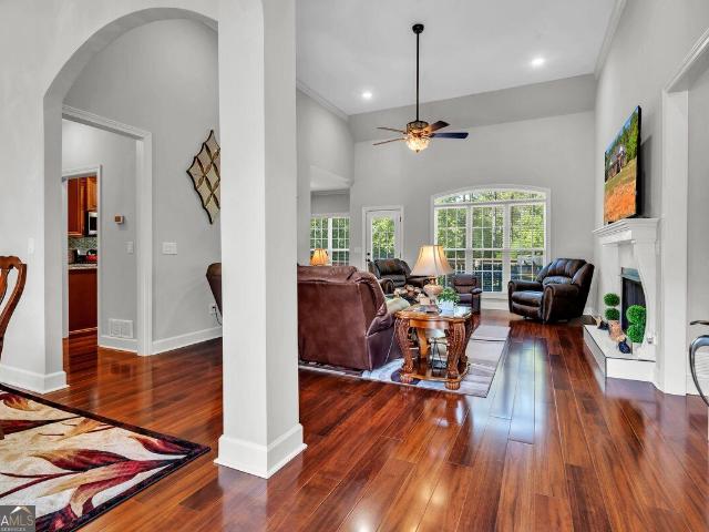 2594 Lassiter Road