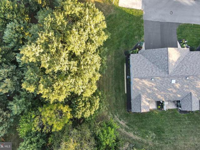 2598 Shagbark Court