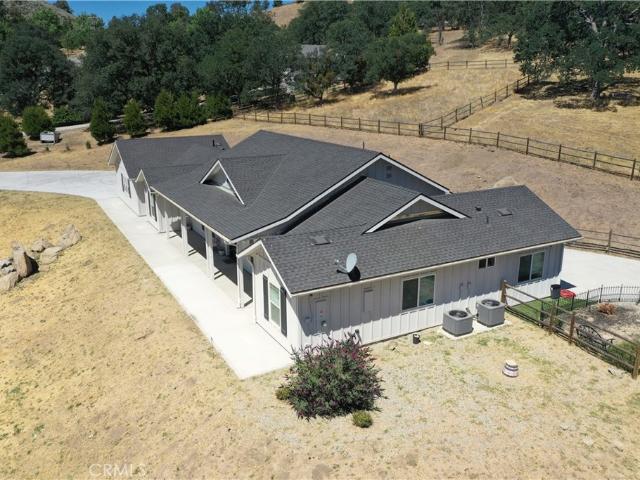 25904 Bear Valley Rd, Tehachapi, CA 93561 | MLS #SR26045