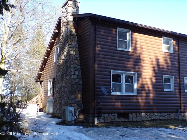 2590 Potter Hill Road