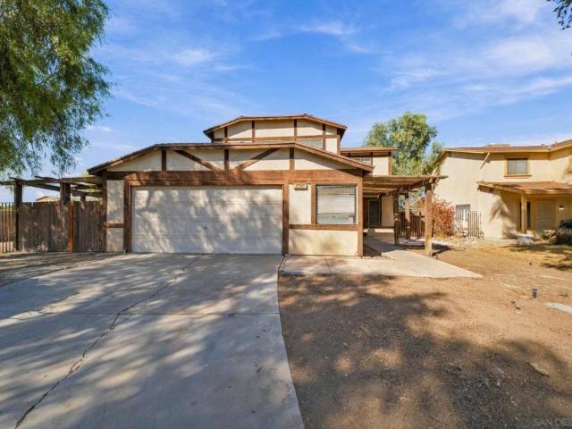 2590 W Elm