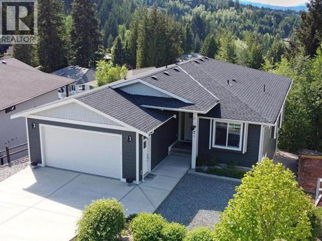 2592 Alpen Paradies Road Unit# 38, Blind Bay, BC, V0E 1H1 house for sale | Listing ID 10387 | Royal LePage
