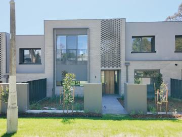 Canberra, Australian Capital Territory, Yass Valley, Victoria