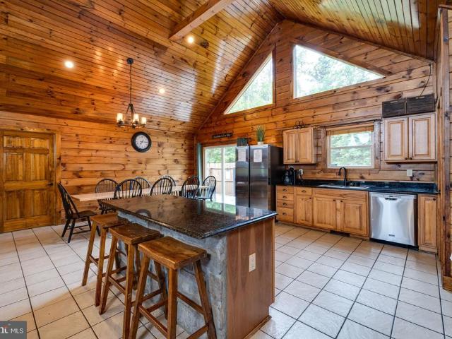 259 log home pl