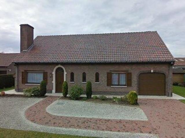 259 m2 apartment for rent in Aalter