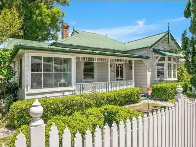 259A Lawrence Hargrave Drive, THIRROUL House for rent Listed.