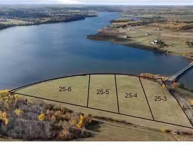 25 4 Chemin Bass River Point Road, Bass River, NB, E4W 2S7 v.