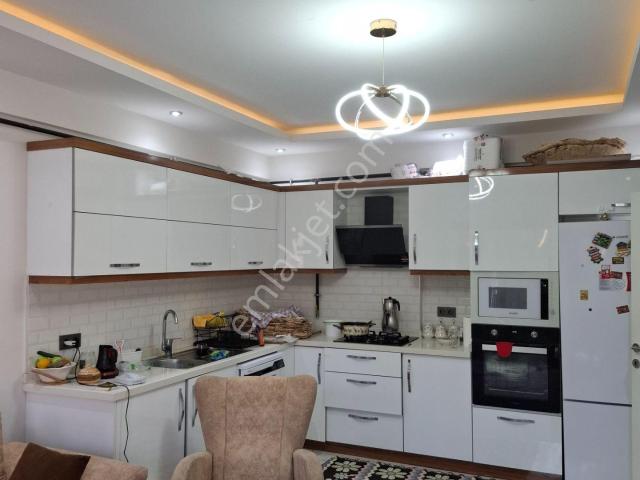 25.000 Tl Kiralık 1+1 Full Eşyalı Daire Adana Yüreğir Akdeniz Mahallesi