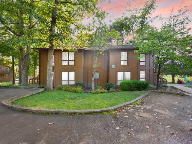 25 2 Woodson Bend Resort